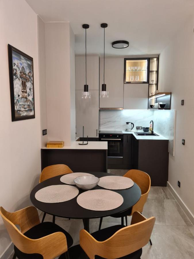 Stay And Spa Sarajevo Penthouse Buitenkant foto